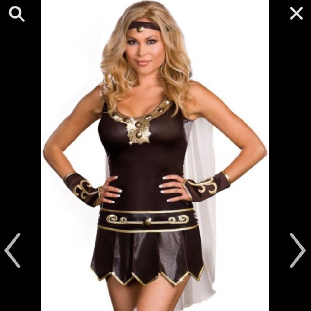 COPY - Babe A Lonian warrior Queen costume